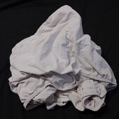 Велика, трикотажна, щільна простинь на резинці, 180х200(до 230)х41см.