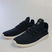 Оригінальні кросівки кроссовки adidas Tennis Pharrell Williams