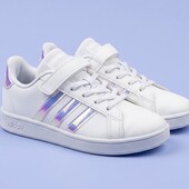 Кросівки дитячі adidas білі з голографічними вставками,оригінал