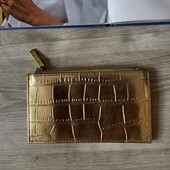 Маленькая золотая косметичка estee lauder