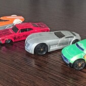 Машинки Hot wheels