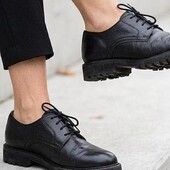 Шкіряні туфлі на тракторній підошві vibram, р. 36
